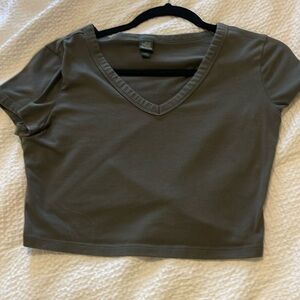 Target olive crop top medium